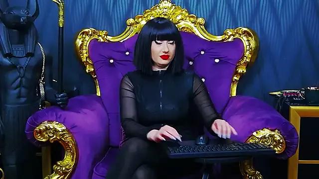 Unleash your urge for fetish cams livestreamers with our pick of steaming hot models, versed in the art of seduction and indulgence.