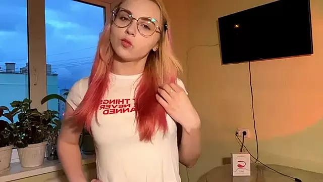 Unleash your urge for fetish cams livestreamers with our pick of steaming hot models, versed in the art of seduction and indulgence.