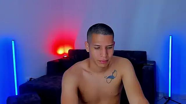 Unleash your urge for fetish cams livestreamers with our pick of steaming hot models, versed in the art of seduction and indulgence.