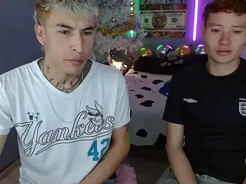 Unleash your urge for fetish cams livestreamers with our pick of steaming hot models, versed in the art of seduction and indulgence.