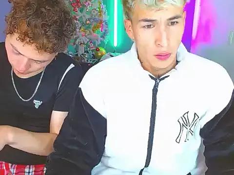 Latin_boysxxxx from StripChat is Freechat