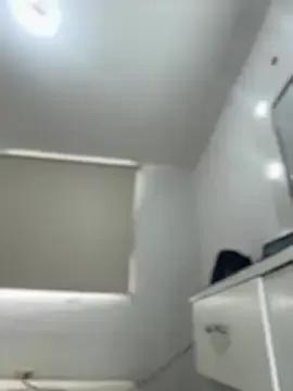 lau_ass_goddess from StripChat is Freechat