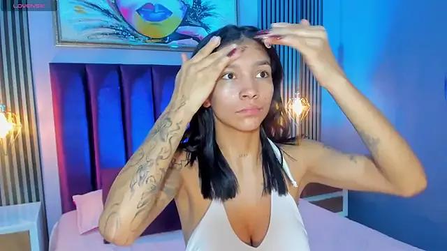 Unleash your urge for fetish cams livestreamers with our pick of steaming hot models, versed in the art of seduction and indulgence.