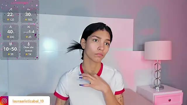 Unleash your urge for fetish cams livestreamers with our pick of steaming hot models, versed in the art of seduction and indulgence.