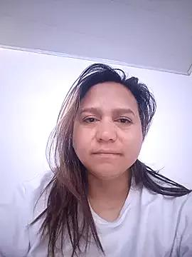LauraReeves from StripChat is Freechat