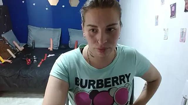 Unleash your urge for fetish cams livestreamers with our pick of steaming hot models, versed in the art of seduction and indulgence.