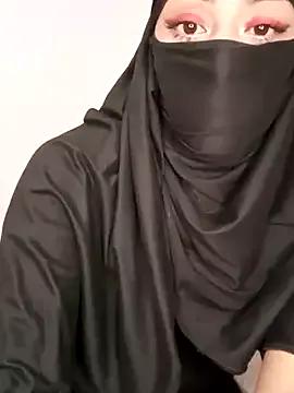 Layla_Noor from StripChat is Freechat