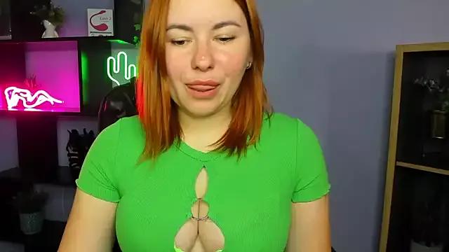 LAYLAxSTAR from StripChat is Freechat