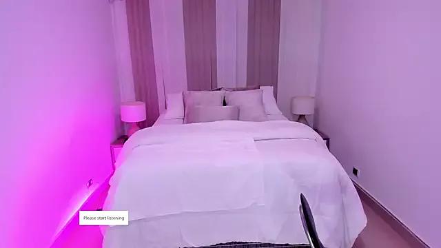 Unleash your urge for fetish cams livestreamers with our pick of steaming hot models, versed in the art of seduction and indulgence.