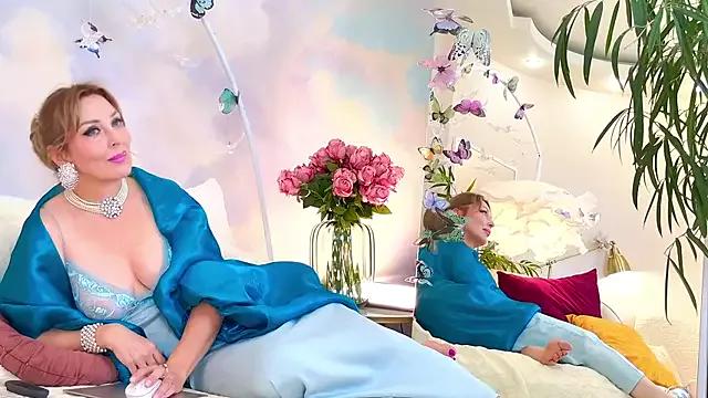 Unleash your urge for fetish cams livestreamers with our pick of steaming hot models, versed in the art of seduction and indulgence.