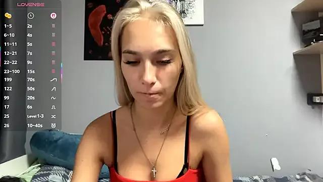 LeilaBilberry from StripChat is Freechat