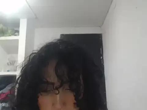 leina_lorens from StripChat is Freechat