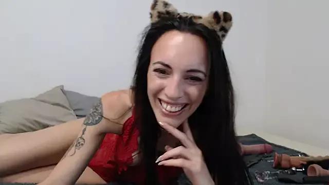 Lenaelle31000 from StripChat is Freechat