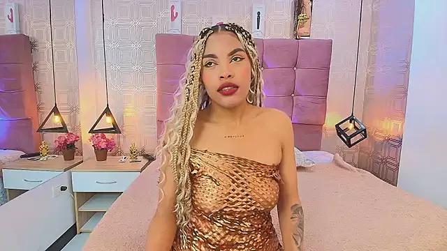 Unleash your urge for fetish cams livestreamers with our pick of steaming hot models, versed in the art of seduction and indulgence.