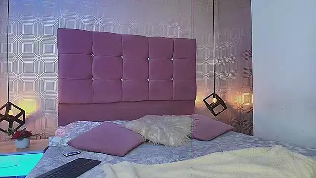 Unleash your urge for fetish cams livestreamers with our pick of steaming hot models, versed in the art of seduction and indulgence.