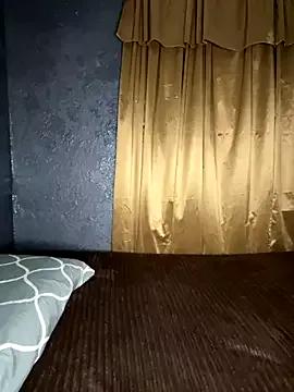 LiaDravenX from StripChat is Freechat