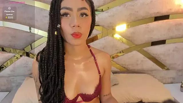 Unleash your urge for fetish cams livestreamers with our pick of steaming hot models, versed in the art of seduction and indulgence.
