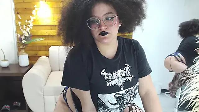 Unleash your urge for fetish cams livestreamers with our pick of steaming hot models, versed in the art of seduction and indulgence.