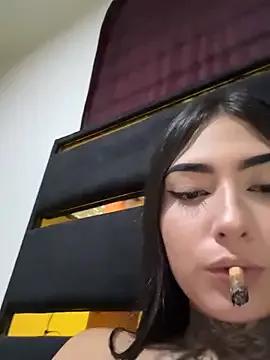Unleash your urge for fetish cams livestreamers with our pick of steaming hot models, versed in the art of seduction and indulgence.