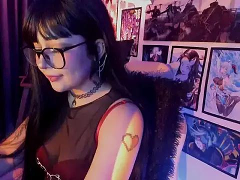 Unleash your urge for fetish cams livestreamers with our pick of steaming hot models, versed in the art of seduction and indulgence.