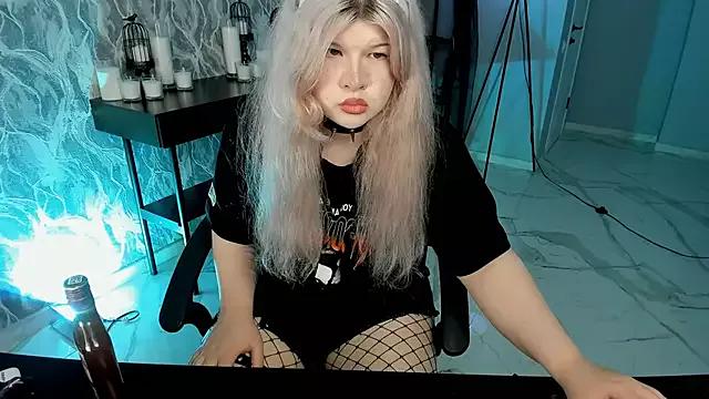 LilithNelson from StripChat is Freechat