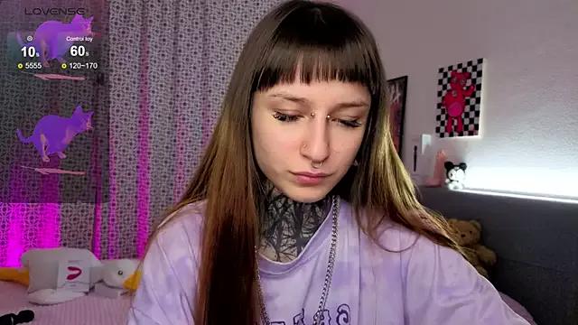 LilithPoison from StripChat is Freechat