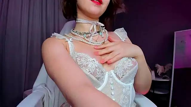 Unleash your urge for fetish cams livestreamers with our pick of steaming hot models, versed in the art of seduction and indulgence.