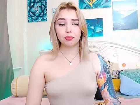 Unleash your urge for fetish cams livestreamers with our pick of steaming hot models, versed in the art of seduction and indulgence.