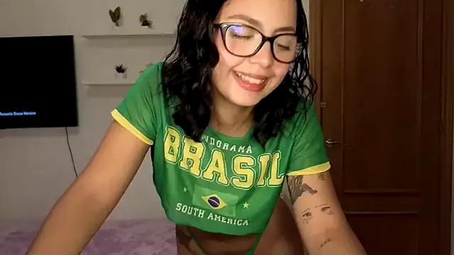 Unleash your urge for fetish cams livestreamers with our pick of steaming hot models, versed in the art of seduction and indulgence.