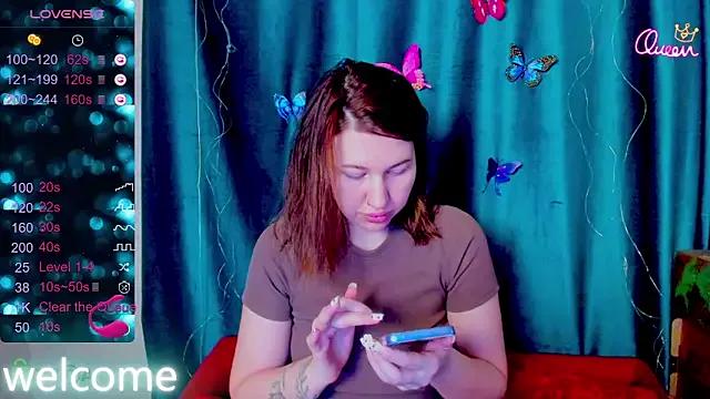 LillyRayRay from StripChat is Freechat