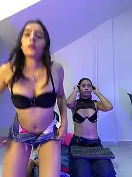 Unleash your urge for fetish cams livestreamers with our pick of steaming hot models, versed in the art of seduction and indulgence.