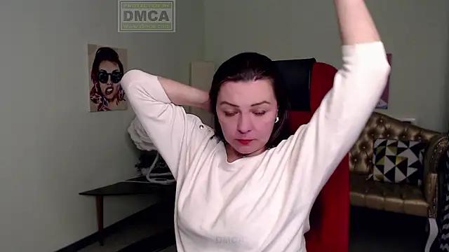Unleash your urge for fetish cams livestreamers with our pick of steaming hot models, versed in the art of seduction and indulgence.