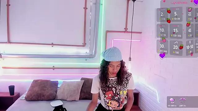 Lily_weasley from StripChat is Freechat