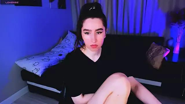 Unleash your urge for fetish cams livestreamers with our pick of steaming hot models, versed in the art of seduction and indulgence.