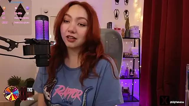LilyVelvett from StripChat