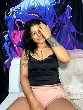 Unleash your urge for fetish cams livestreamers with our pick of steaming hot models, versed in the art of seduction and indulgence.