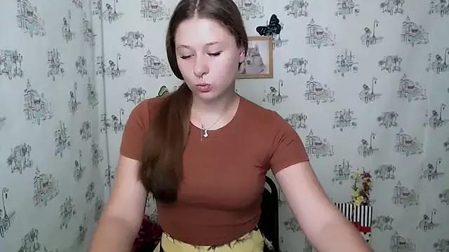Linda_S_ from StripChat is Freechat