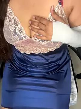 linishaltelugugirl from StripChat is Freechat