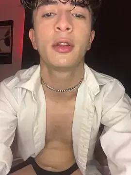 Unleash your urge for fetish cams livestreamers with our pick of steaming hot models, versed in the art of seduction and indulgence.