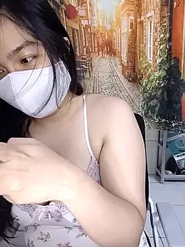 Liora-Taylor from StripChat is Freechat