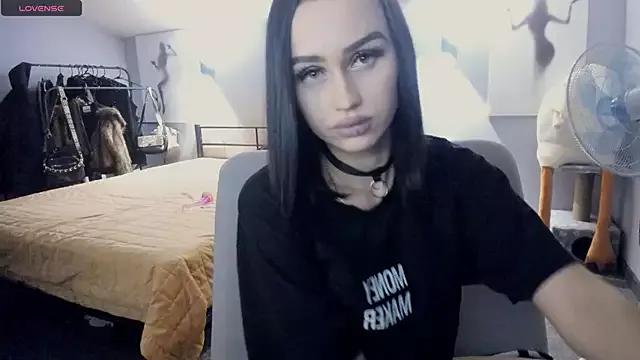 Lisa__Johnson from StripChat is Freechat