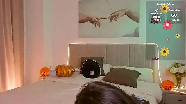 Lisa_Blossom from StripChat is Freechat