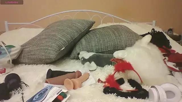 Unleash your urge for fetish cams livestreamers with our pick of steaming hot models, versed in the art of seduction and indulgence.