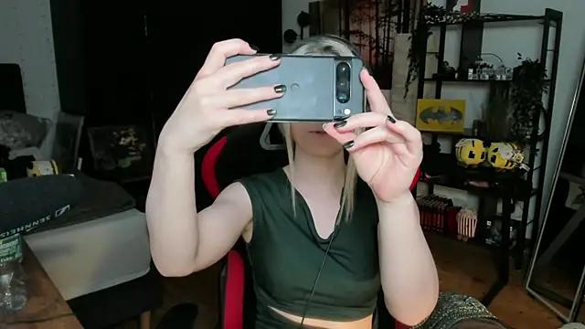 Unleash your urge for fetish cams livestreamers with our pick of steaming hot models, versed in the art of seduction and indulgence.