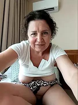 LitisiaLove455 from StripChat is Freechat