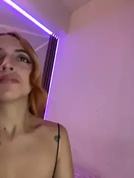 Little_ginger from StripChat is Freechat