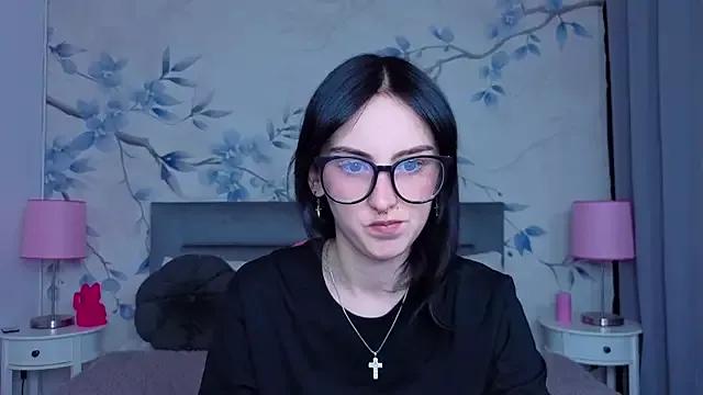Little_moly999 from StripChat is Freechat