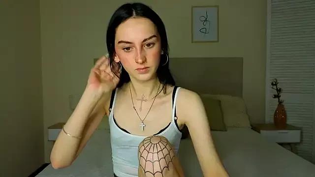 Little_moly999 from StripChat is Freechat