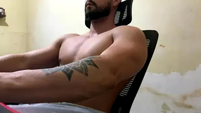 Unleash your urge for fetish cams livestreamers with our pick of steaming hot models, versed in the art of seduction and indulgence.