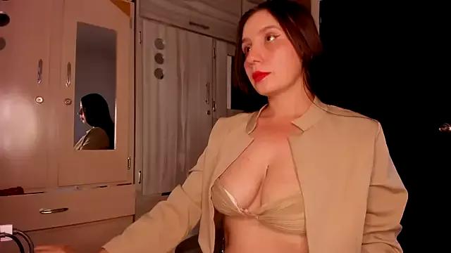 Unleash your urge for fetish cams livestreamers with our pick of steaming hot models, versed in the art of seduction and indulgence.